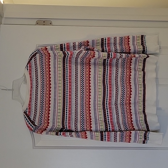 Multiple Color Sweater - Picture 6 of 8